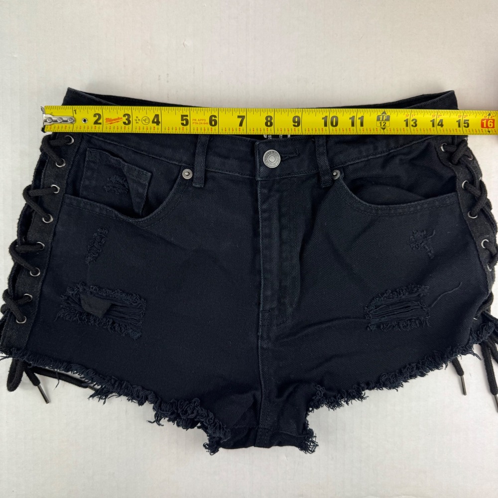 Forever 21 Premium Denim Black Lace Up Side Distressed Jean Shorts Womens 28 - Picture 7 of 10